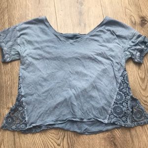 Aeropostale light blue T-shirt